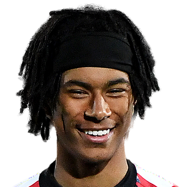 Maxi Oyedele